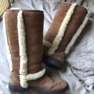 UGG Sunburst Tall Sheepskin Shearling Boots Size 9